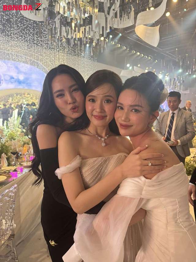 Lan Ngọc, Trường Giang - Nhã Phương tụ hội tiệc cưới Midu