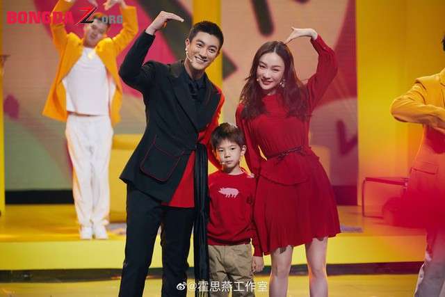 Ồn ào tin ly hôn showbiz Hoa, Việt