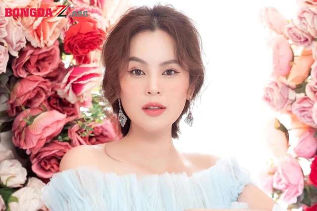 Phương Lê góp 500 triệu đồng hỗ trợ người dân vùng bị thiên tai