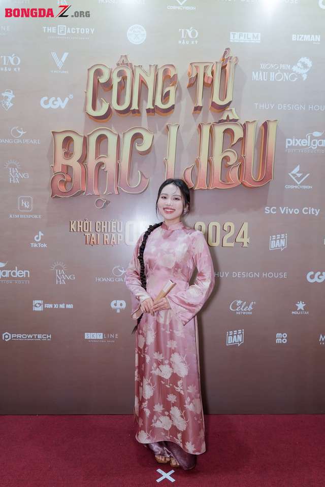Dàn sao chúc mừng phim có NSƯT Thành Lộc, Song Luân